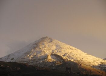 Potosí: la historia del cerro que sudaba plata y engullía indios