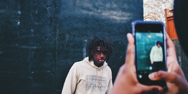 Los algoritmos también discriminan a los seres humanos: nosotros podemos impedirlo